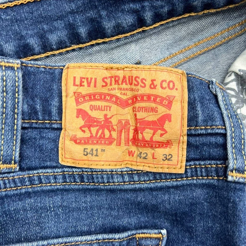 Levis sku a23218